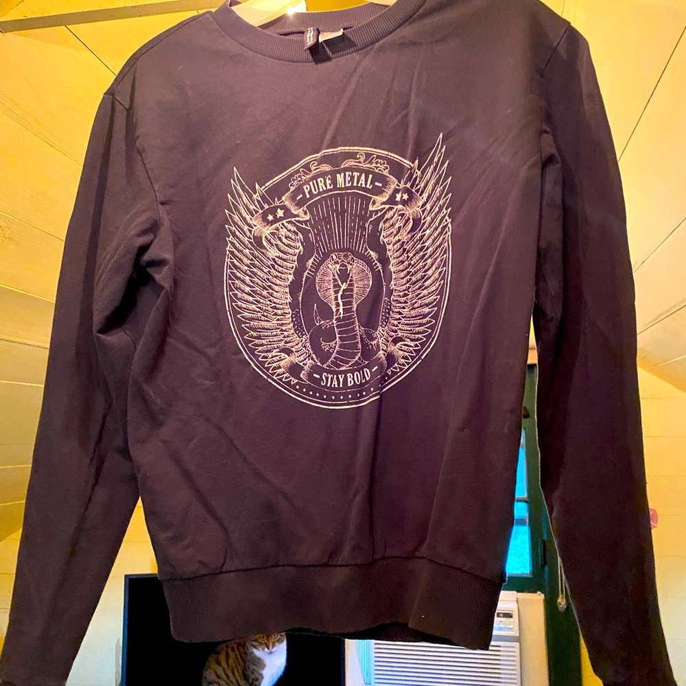 “Pure metal” sweatshirt